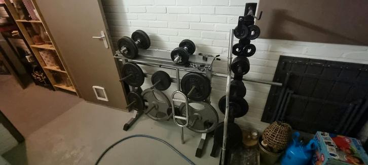 Diverse gietijzeren schijven, stangen, squat/bench rack, Sport en Fitness, Fitnessmaterialen, Gebruikt, Ophalen