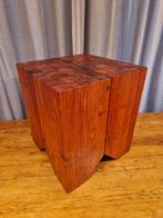 Vintage brutalist design.Tooth bijzettafel/kruk, Ophalen of Verzenden, Zo goed als nieuw, Design, Design