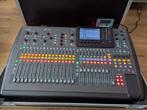 Behringer X32 full size digitale mengtafel met flightcase, Ophalen, Gebruikt, 20 kanalen of meer, Microfooningang