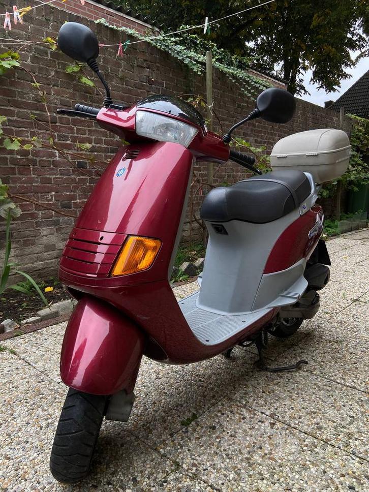 Piaggio Skr Skipper 125cc Topstaat 4791 KM 180cc 2 Takt, Fietsen en Brommers, Scooters | Piaggio, Zo goed als nieuw, Overige modellen