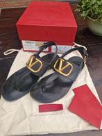 Leren Valentino Garavani sandalen Maat 37, Kleding | Dames, Schoenen, Ophalen of Verzenden, Zo goed als nieuw, Sandalen of Muiltjes