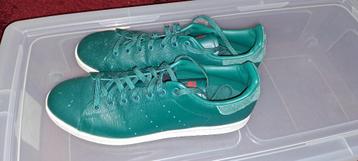 Adidas "STAN SMITH" schoenen te koop.