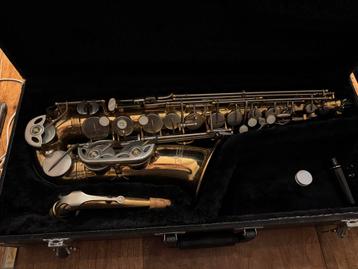 Dixon Saxofoon met Koffer, Mondstuk & Kurkvet beschikbaar voor biedingen