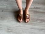 Slippers als nieuw!, Slippers, Bruin, Ophalen of Verzenden, Zo goed als nieuw