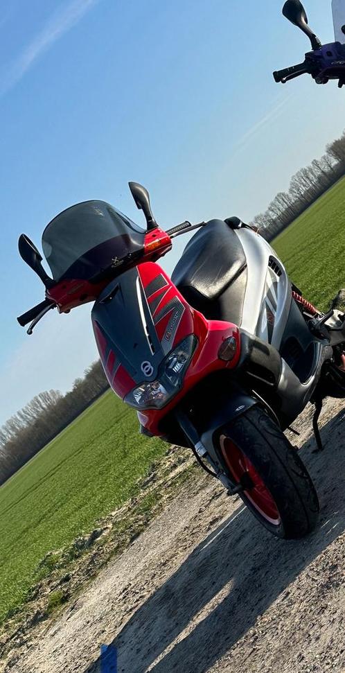 Runner 70 cc 2t ook te ruil ktm 250cc, Fietsen en Brommers, Scooters | Peugeot, Zo goed als nieuw, Vivacity, Ophalen of Verzenden