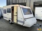 Adria Prima 450, Caravans en Kamperen, Caravans, Overige typen, Koelkast, Bedrijf, Treinzit