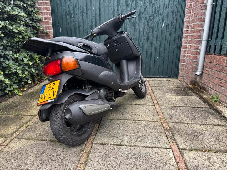 Piaggio Zip 125cc 2-takt a2, Fietsen en Brommers, Snorfietsen en Snorscooters, Gebruikt, Piaggio, Tweetakt, Ophalen