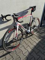 Race fiets Pinarello Dogma F, 28 inch, Gebruikt, Carbon, 57 tot 61 cm