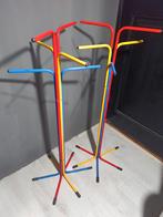 IKEA Plagg kapstok, gecoat metaal in primaire kleuren., Huis en Inrichting, Woonaccessoires | Kapstokken, Gebruikt, Minder dan 100 cm