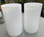 2 Vazen, Cilindrisch, Wit glas, Ø 20 cm, H 35 cm, dikwandig, Ophalen, Wit, Minder dan 50 cm, Glas