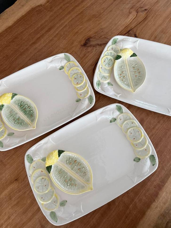 Italiaans servies - serveerschalen met citroenen, Huis en Inrichting, Keuken | Servies, Schaal of Schalen, Overige stijlen, Ophalen of Verzenden