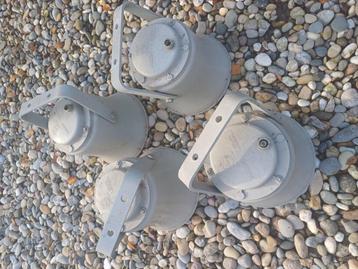 4 speakers van vliegbasis leeuwarden beschikbaar voor biedingen