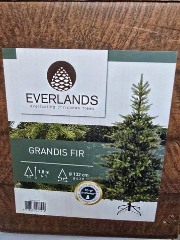 Everlands Grandis Fir Kunstkerstboom  beschikbaar voor biedingen