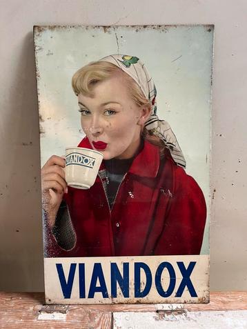 Viandox reclamebord beschikbaar voor biedingen
