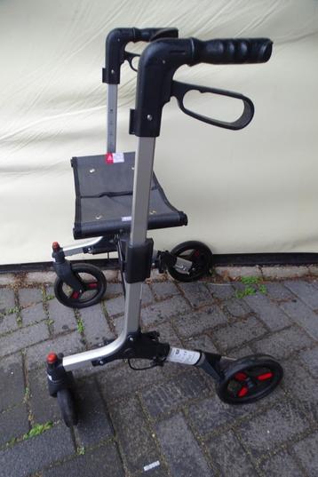 Rollator, lichtgewicht beschikbaar voor biedingen