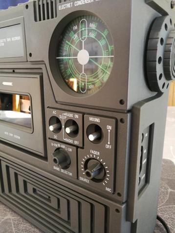 radio cassette Lancia NT-49L2 uit 1975