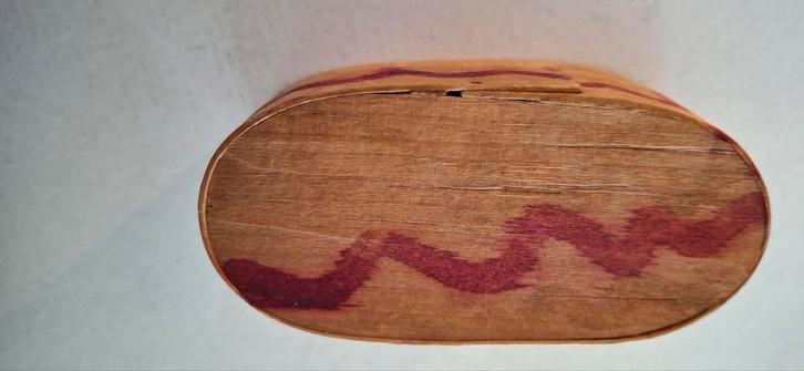 Antiek Houten.  spanen doosje 11cm, Antiek en Kunst, Antiek | Woonaccessoires, Ophalen of Verzenden