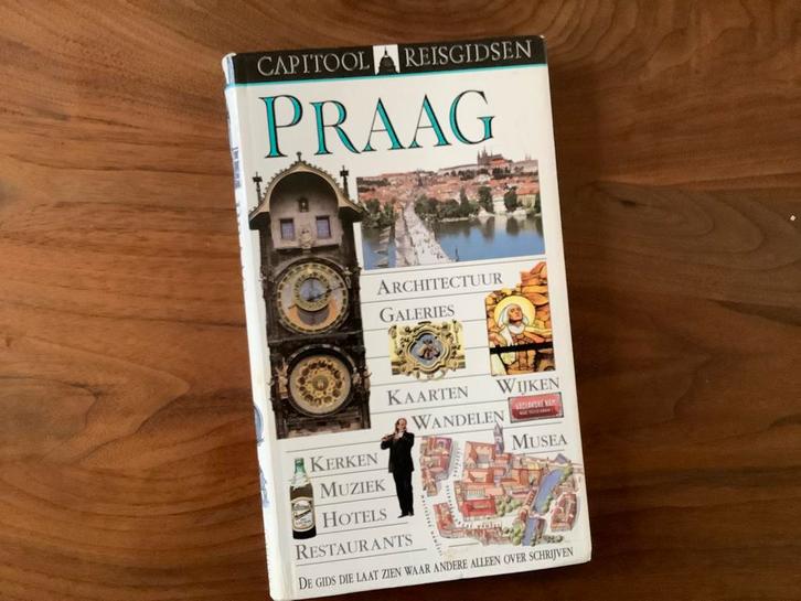 Praag Tsjechie 264pg Capitool reisgids, Boeken, Reisgidsen, Zo goed als nieuw, Reisgids of -boek, Europa, Capitool, Ophalen of Verzenden
