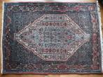 origineel perzisch tapijt met etiket bordeaux kleuren 133x99, Ophalen of Verzenden