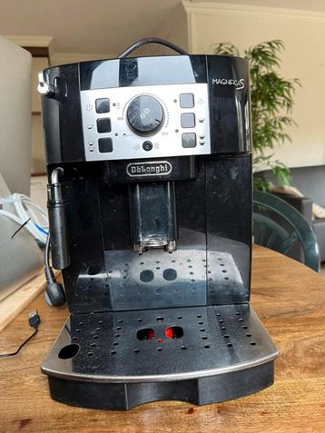 DeLonghi Magnifica S beschikbaar voor biedingen