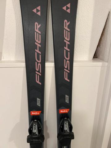 Fischer skis - 2 x gebruikt  beschikbaar voor biedingen