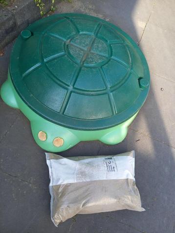 * Little Tikes zandbak + nieuw zand * beschikbaar voor biedingen