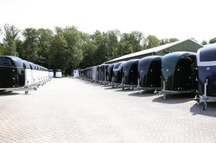 Nu in prijs verlaagd: Cheval Liberte paardentrailers, Dieren en Toebehoren, Paarden en Pony's | Trailers en Aanhangwagens, Nieuw