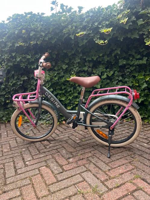 2Cycle Desire fiets - 18inch (5-7jaar), Fietsen en Brommers, Fietsen | Meisjes, Zo goed als nieuw, 18 inch, Ophalen