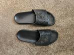 Armani slippers 41, Kleding | Heren, Schoenen, Armani, Zwart, Ophalen of Verzenden, Zo goed als nieuw
