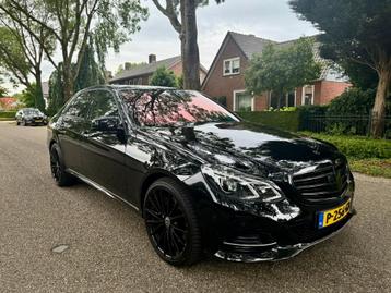 Mercedes-Benz E-Klasse 3.5 E400 Sedan / DISTRONIC+ / LED  beschikbaar voor biedingen