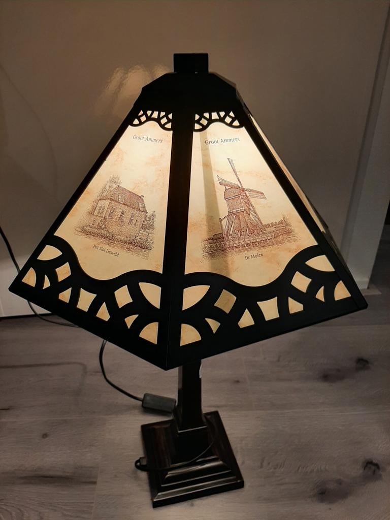 Lamp Afbeeldingen van Historische Gebouwen uit Groot-Ammers, Huis en Inrichting, Lampen | Tafellampen, Minder dan 50 cm, Ophalen