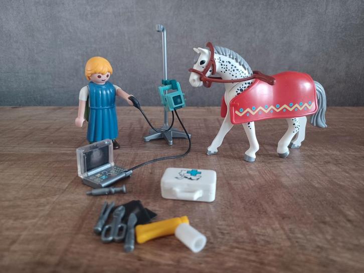 58. Playmobil Paardenarts met Röntgenapparaat, Kinderen en Baby's, Speelgoed | Playmobil, Zo goed als nieuw, Complete set, Ophalen of Verzenden
