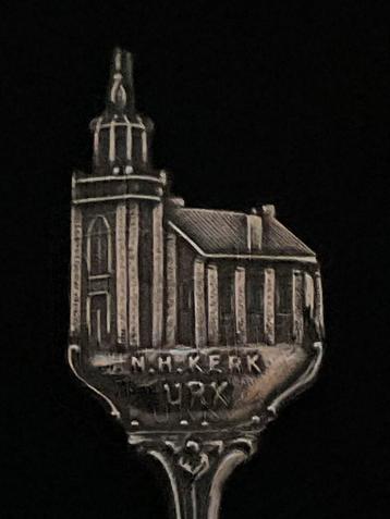 Lepeltje uit Urk beschikbaar voor biedingen