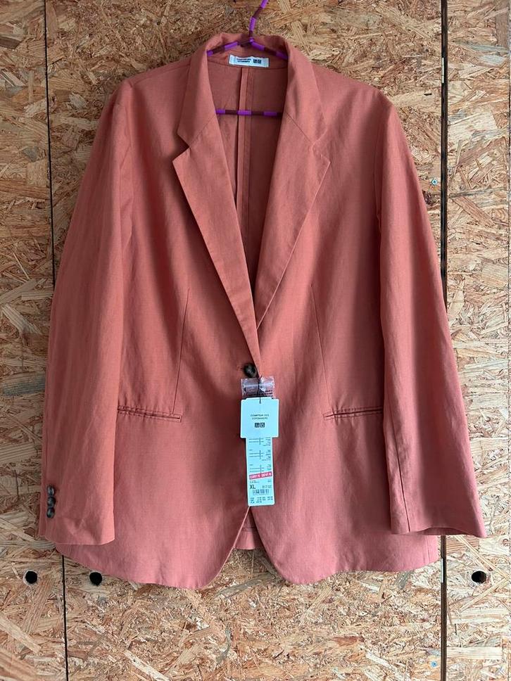 Uniqlo heren blazer maat xl, Kleding | Heren, Kostuums en Colberts, Nieuw, Maat 56/58 (XL), Oranje, Ophalen of Verzenden