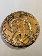 Ww2 Medaille bevrijding penning 60 mm, Ophalen of Verzenden, Brons, Nederland