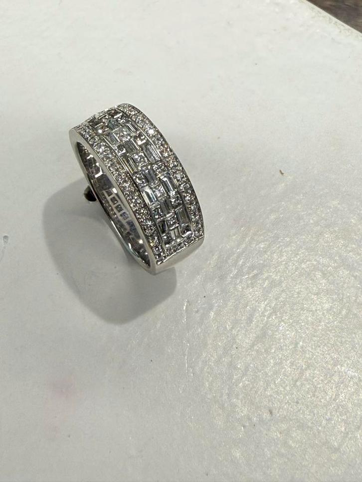 Witgouden ring met diamanten 1.00 crt, Sieraden, Tassen en Uiterlijk, Ringen, Zo goed als nieuw, Dame, 17 tot 18, Wit, Goud, Met edelsteen