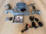 Sony PlayStation 1 SCPH-7502 – 2 controllers & memorycards, Ophalen of Verzenden, Zo goed als nieuw, Met 2 controllers, Met games