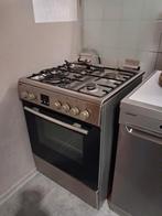 gasfornuis met oven koken kan wel  aleen de oven brand niet, Witgoed en Apparatuur, Fornuizen, Ophalen, 4 kookzones, Gas, Vrijstaand