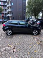 Audi A3 1.6 85KW 2006 Zwart, Auto's, Voorwielaandrijving, Euro 5, Zwart, Zwart