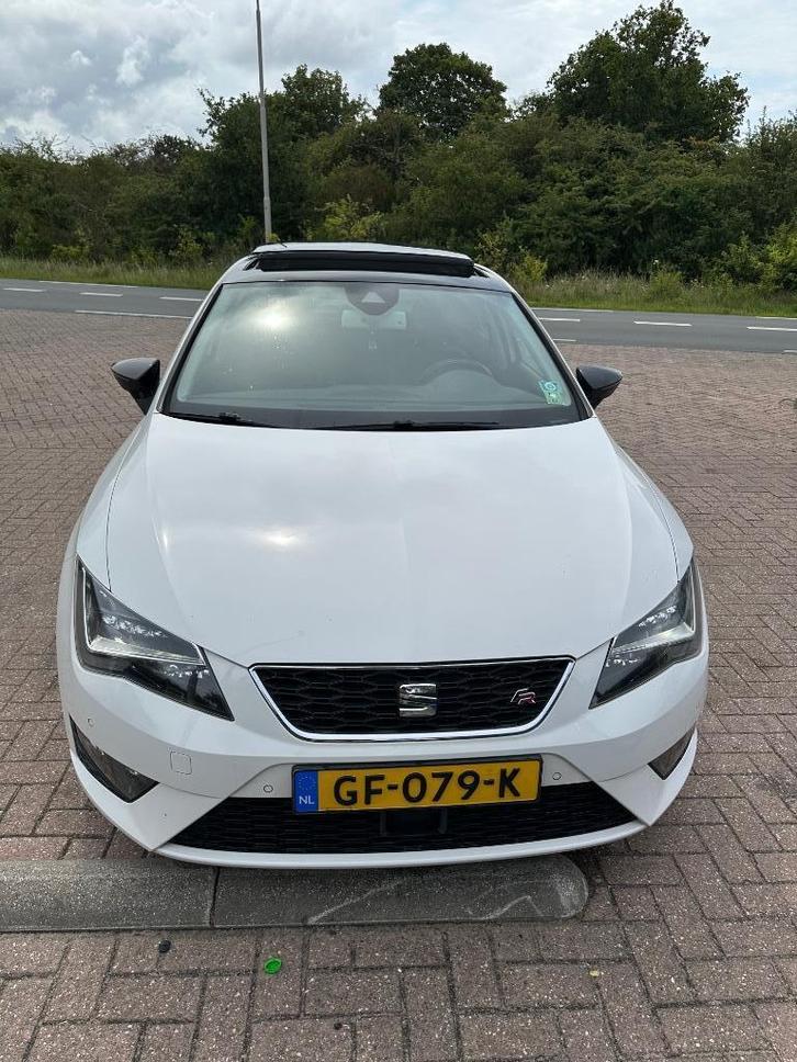 Seat Leon 1.4 FR TSI ACT 110KW/150PK Dsg7 2015 Wit, Auto's, Seat, Particulier, Leon, Adaptive Cruise Control, Airbags, Airconditioning