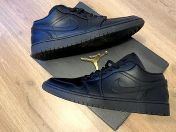 Nike Air Jordan Low AJ1 Black (maat 44,5 / 10.5) als nieuw! beschikbaar voor biedingen