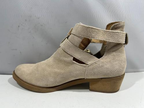 Hassia, maat 38, wit beige suède enkellaarsjes, Kleding | Dames, Schoenen, Zo goed als nieuw, Lage of Enkellaarzen, Beige, Verzenden