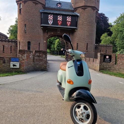 Vespa piaggio 50cc, 4-takt, Et4, lichtgroen,, Fietsen en Brommers, Scooters | Vespa, Zo goed als nieuw, Overige modellen, Maximaal 45 km/u