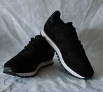 Woden nieuwe Zwarte glimmende sneakers - Maat 40, Kleding | Dames, Schoenen, Zwart, Nieuw, Ophalen of Verzenden, Sneakers of Gympen