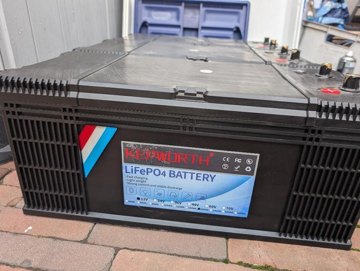 Kepworth 200 Ah LifePo4 accu (3 stuks beschikbaar), Audio, Tv en Foto, Accu's en Batterijen, Zo goed als nieuw, Oplaadbaar, Ophalen
