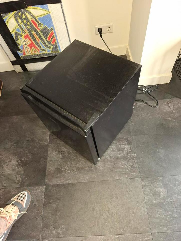 Kleine Vrijstaande Vrieskast - Compact en Handig, Witgoed en Apparatuur, Vriezers en Diepvrieskisten, Gebruikt, Vrijstaand, Vrieskast