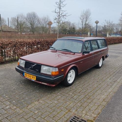 Volvo 245 Flathood Turbo 1982 GLT, Auto's, Oldtimers, Particulier, Benzine, Stationwagon, Handgeschakeld, Origineel Nederlands