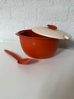 Tupperware  serveerschaal 3,5liter iso duo, Huis en Inrichting, Keuken | Tupperware, Ophalen of Verzenden, Zo goed als nieuw, Oranje