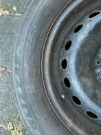 Winterbanden Set Nissan Qashqai - 215/65R16, Ophalen of Verzenden, Gebruikt