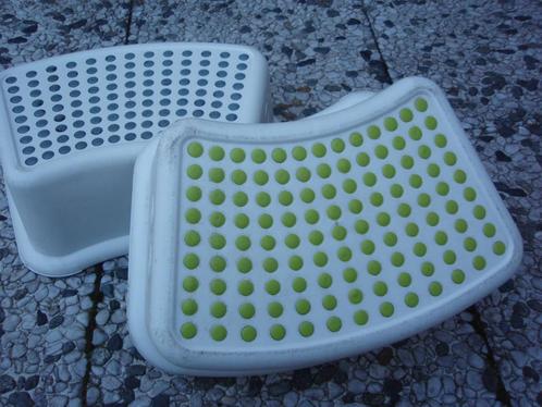 Hulpje - Anti slip- Opstap krukjes, Huis en Inrichting, Badkamer | Badtextiel en Accessoires, Zo goed als nieuw, Overige typen